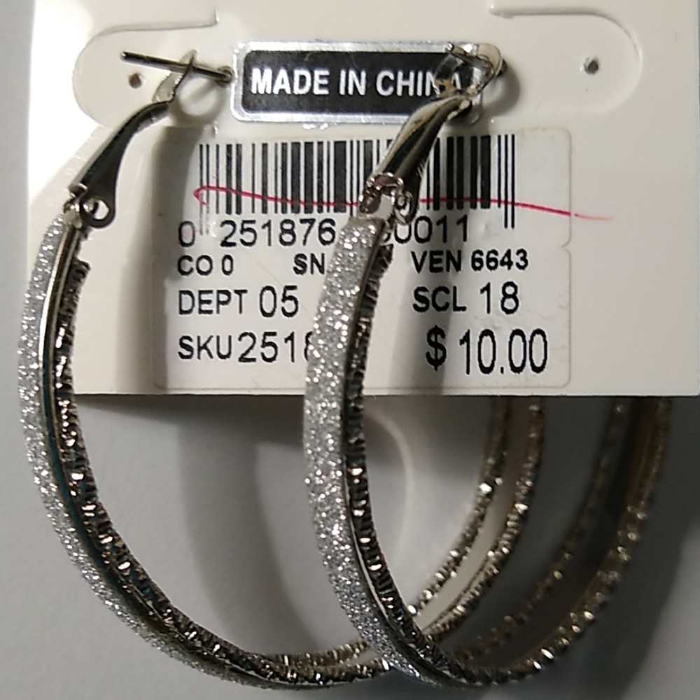 Earrings - Picture 2 of 2